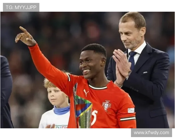 努诺-门德斯：从天才少年到足球新星的崛起与未来展望