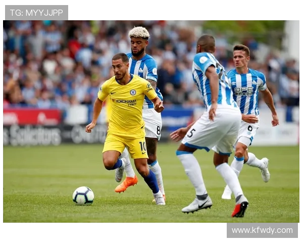 哈德斯菲尔德俱乐部的百年崛起与荣耀传承及其对英国足球的深远影响 哈德斯菲尔德俱乐部的百年崛起与荣耀传承及其对英国足球的深远影响