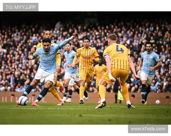 曼城队宣布签约新援 曼城球迷期待新赛季震撼表现 曼城队宣布签约新援 曼城球迷期待新赛季震撼表现