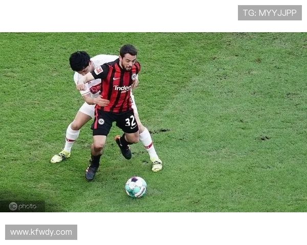 热那亚俱乐部最新动态:引援战略调整与赛季目标展望 热那亚俱乐部最新动态:引援战略调整与赛季目标展望