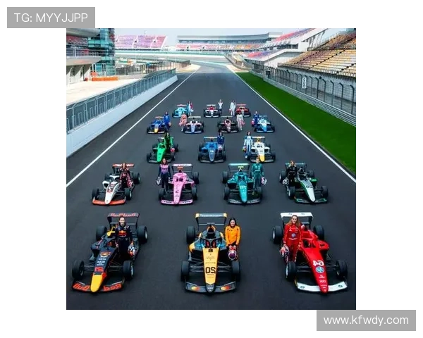 新赛季F1车队技术革新引发激烈竞争热潮全面升级趋势受关注热议 新赛季F1车队技术革新引发激烈竞争热潮全面升级趋势受关注热议