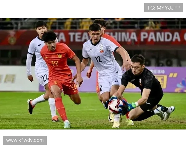 中国男足新帅上任首战告捷亚洲杯备战迎来转机球迷期待重燃希望