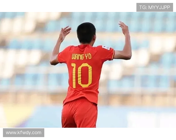 国家队迎关键战新帅首秀引爆球迷期待与悬念冲击世界杯资格赛前景